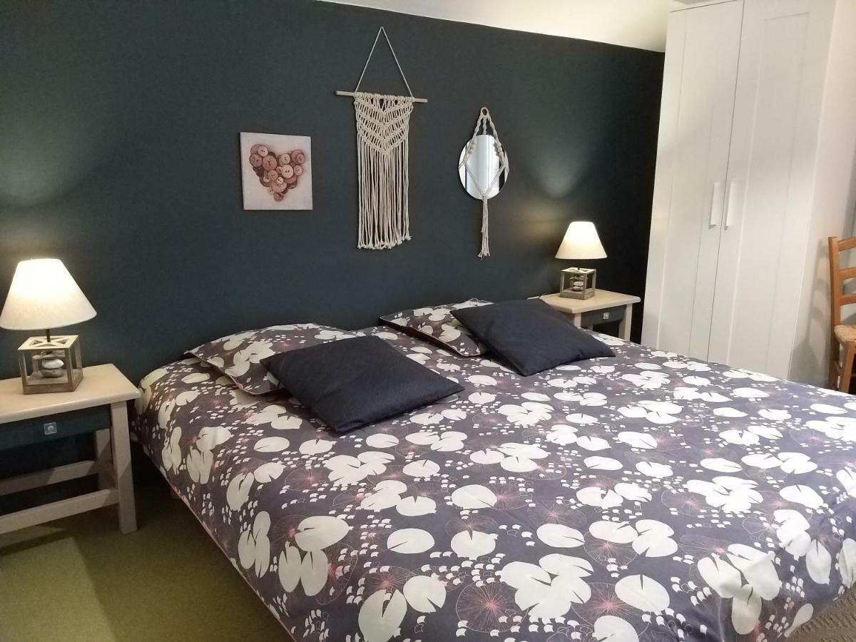 Lavastrie Le Grand Val B&B 외부 사진