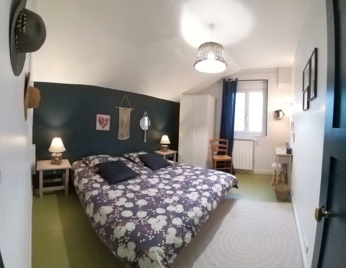 Lavastrie Le Grand Val B&B 외부 사진