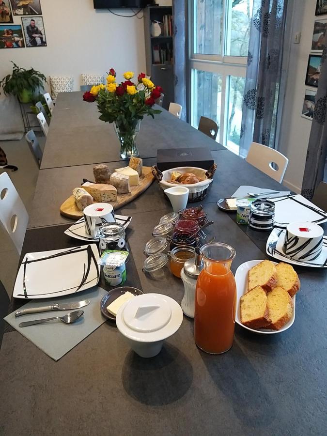 Lavastrie Le Grand Val B&B 외부 사진