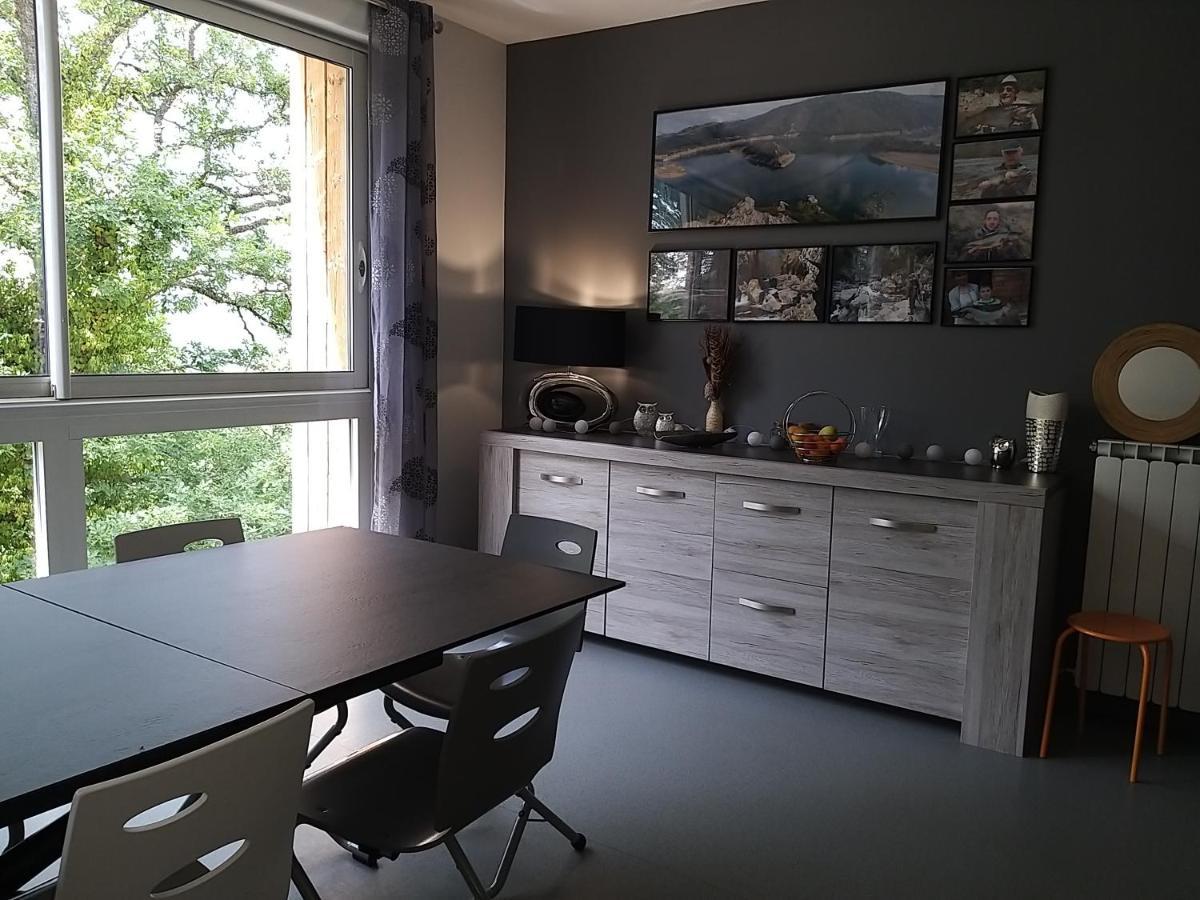 Lavastrie Le Grand Val B&B 외부 사진