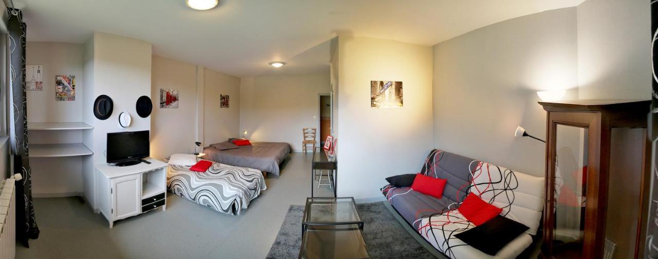 Lavastrie Le Grand Val B&B 외부 사진