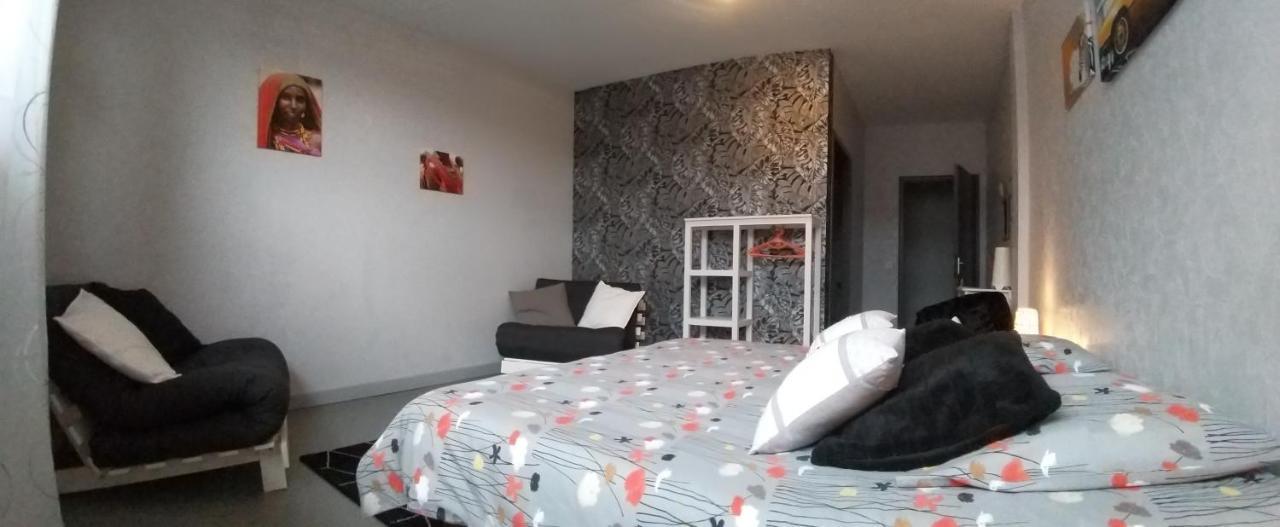 Lavastrie Le Grand Val B&B 외부 사진