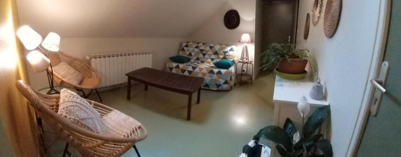 Lavastrie Le Grand Val B&B 외부 사진