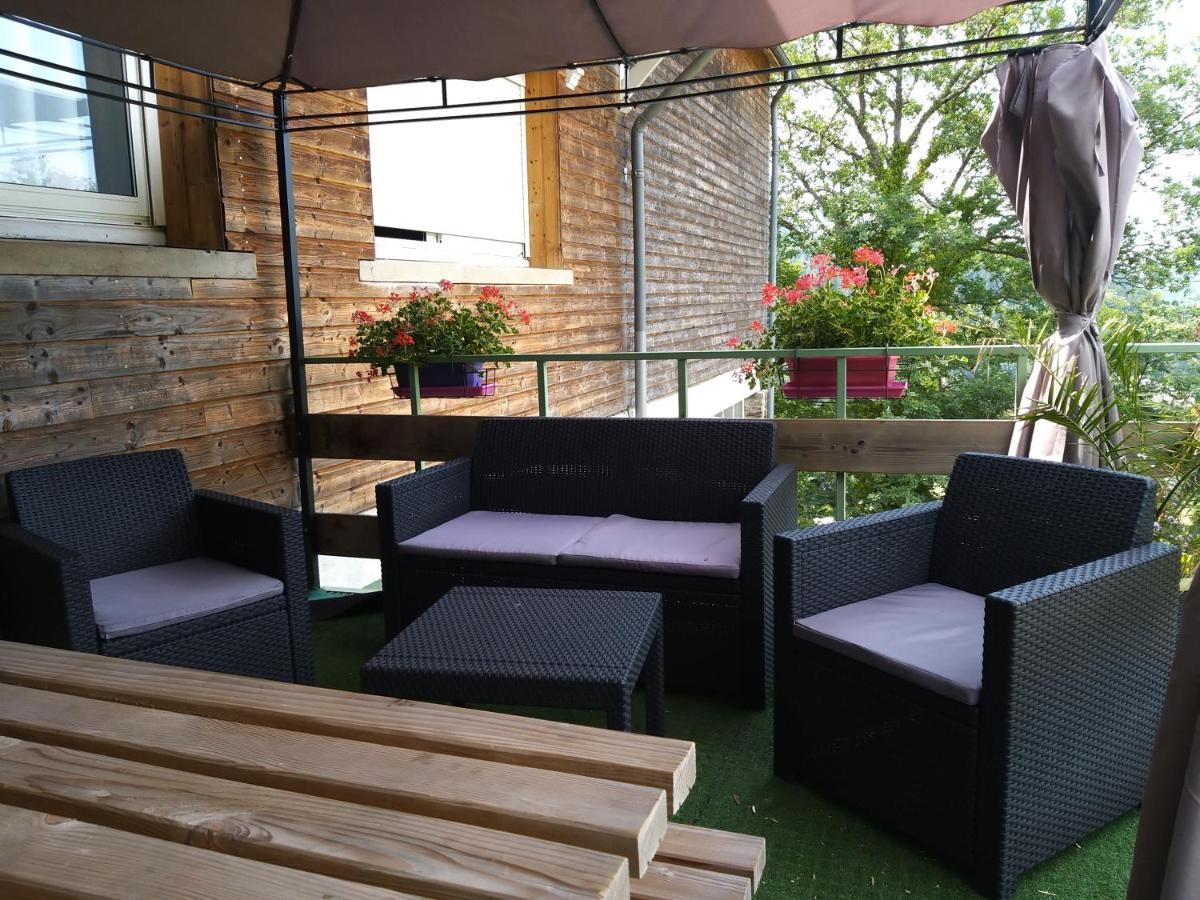 Lavastrie Le Grand Val B&B 외부 사진